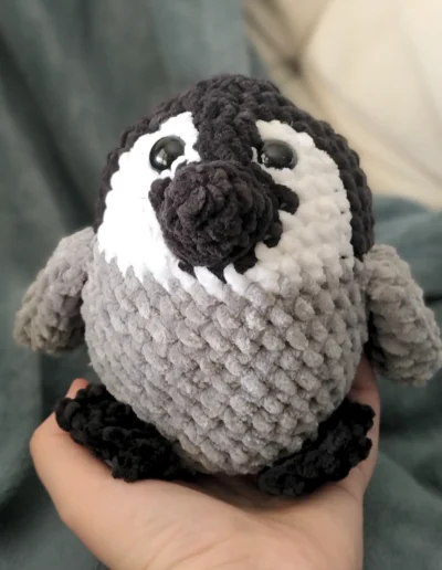 Peluche crochet pingouin