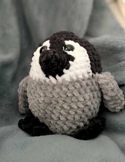 Peluche crochet pingouin
