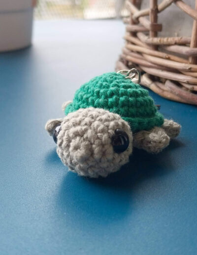 porte cle tortue vue face